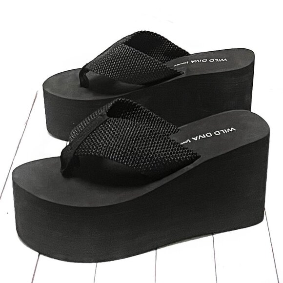 Restocked Black Foam Platform Wedge Flip Flop Sandals - Picture 3 of 9